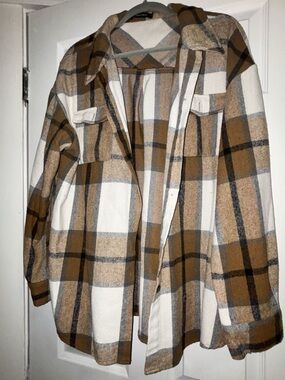 Amazon Essentials Cream, Brown & Black Plaid Button-Down Shacket